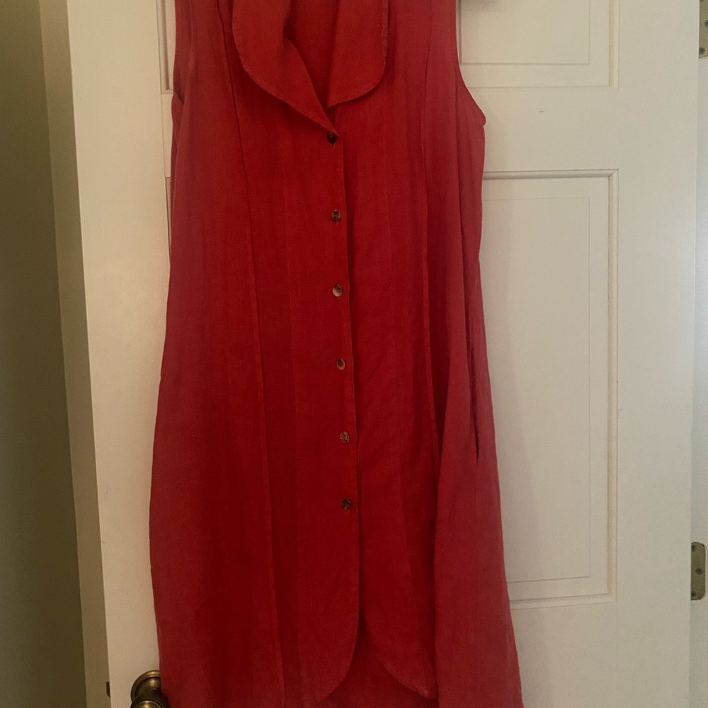 100% Linen dress size small - paprika color.